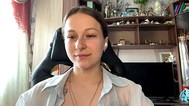 TaIliedGuest live cam on StripChat