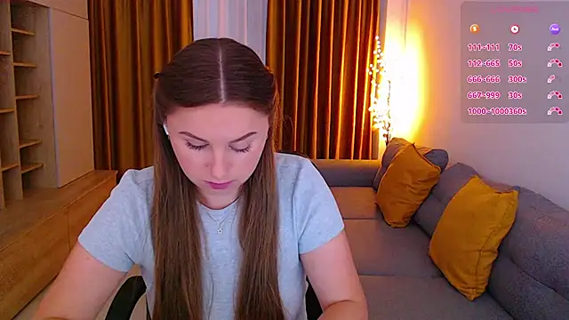 mia_bloomy webcam