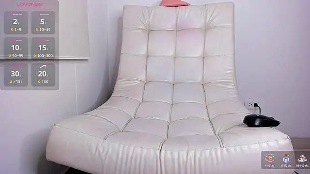 Aaron_Tate webcam