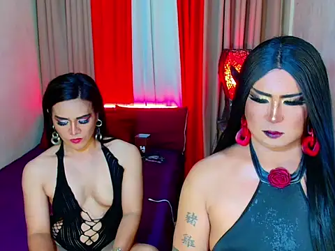 Wildest_Slave_Huntress webcam