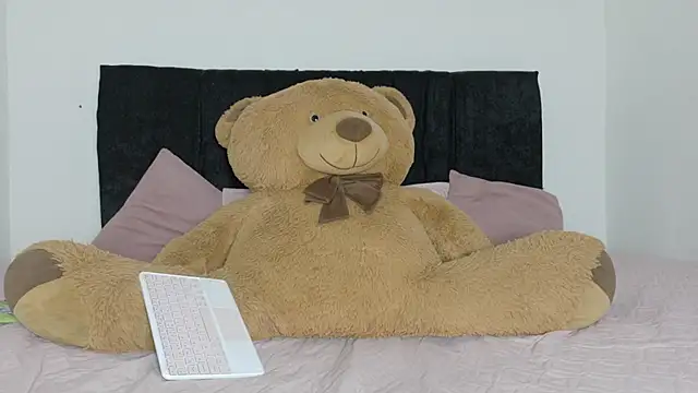 Natashaparker__ webcam