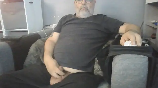 Naturistmale45 webcam