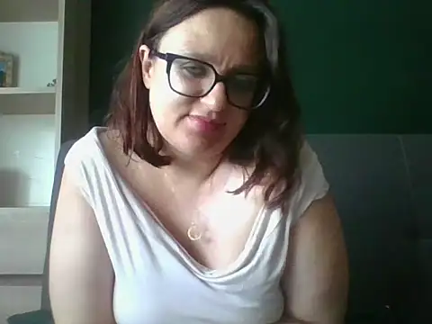 sensual_paris - Sensual_paris's free webcam - UK Sex Cams