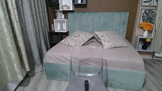 ValerieSmithsx live cam on StripChat