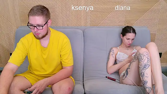 Ksenny live cam