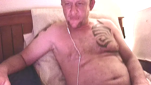 Yournaughty webcam