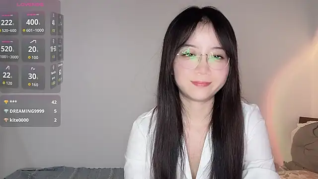 77-Vicky webcam