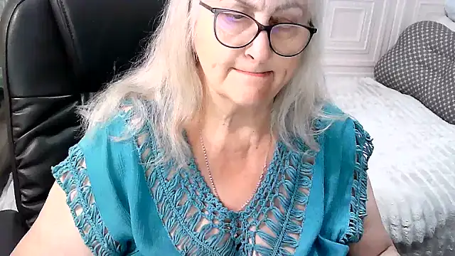 LolkaAlyss webcam