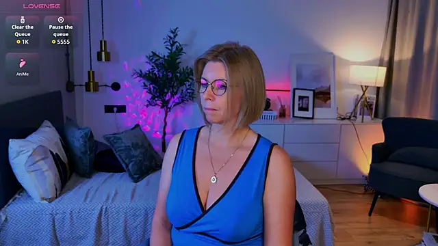 Annie_Light webcam