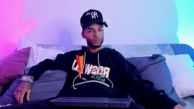 Thiagoferreti live cam