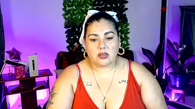 AndreaKinky webcam