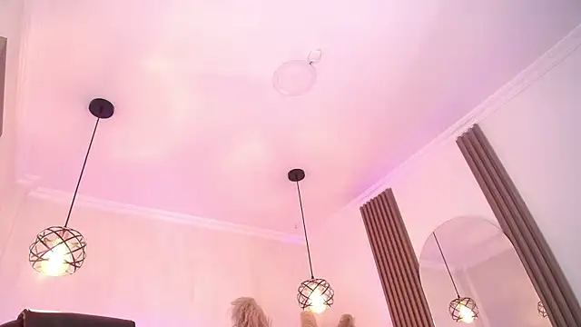 Amara_Davis1 webcam