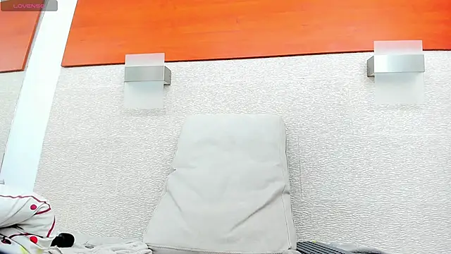 allice_green live cam on StripChat