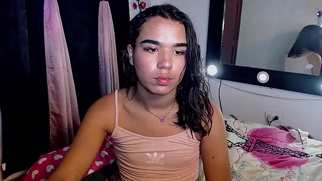 Candyy_doll__ webcam