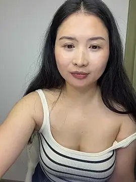 Doudou__520 webcam