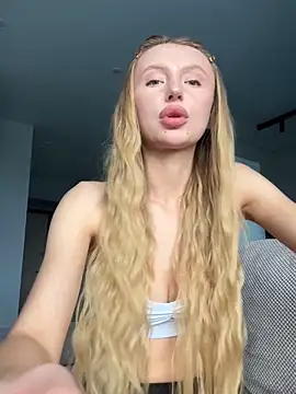 EvaBrooklyn live cam on StripChat