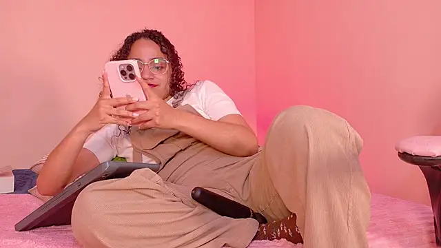 DAHLIA_BROWNIE webcam