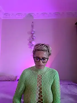 LunaBlaise webcam