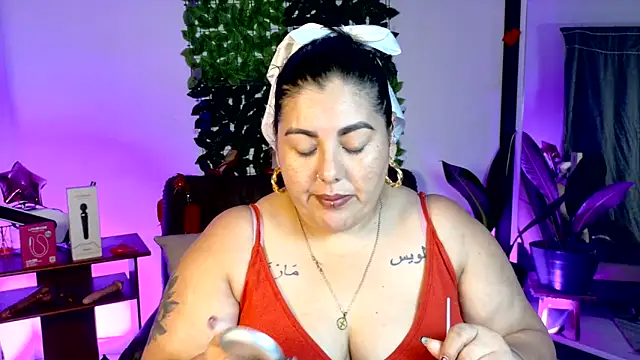 AndreaKinky webcam