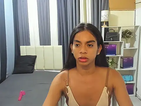 Model: BigCockErich