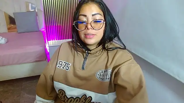 martinna_tay webcam