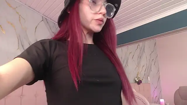 Red_kytty6 webcam