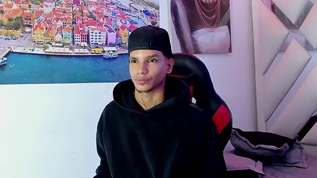 kai_storm77 webcam