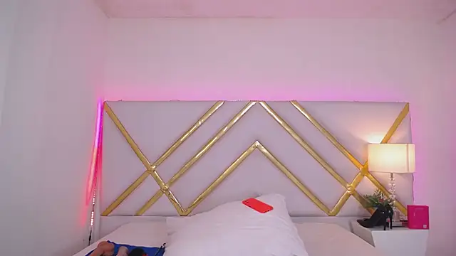laila_stilwiills webcam