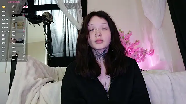 Lein_Bone live cam