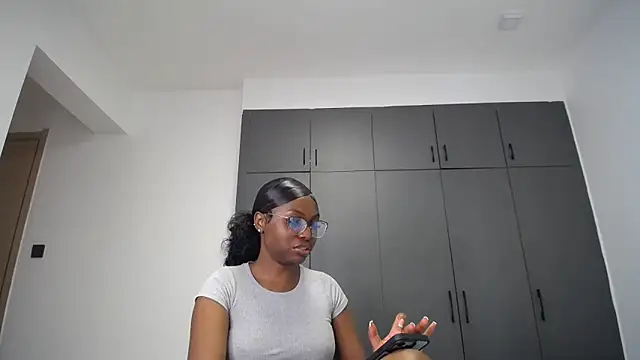 Pretty_Liya08 webcam
