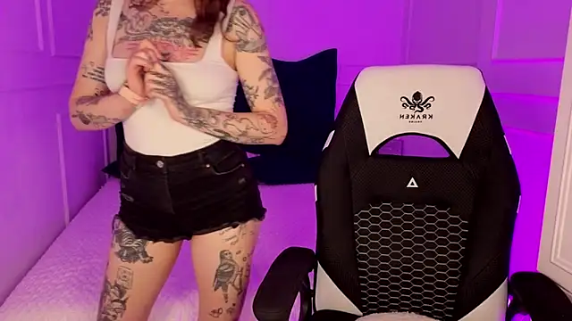 sashaglow_ webcam