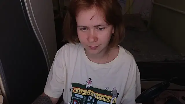 Riley_Roo webcam