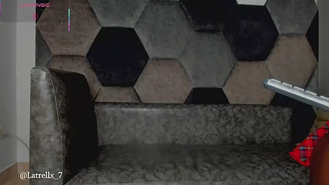 Latrellx7 webcam