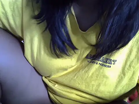 Artinah22 webcam