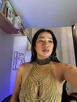 AsianMilfSheryl live cam on StripChat