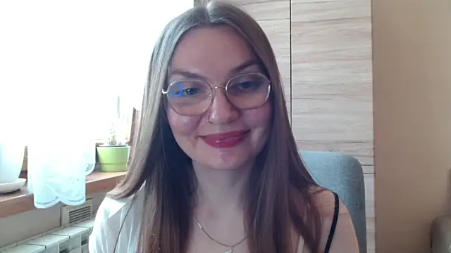 LooveELLYx webcam
