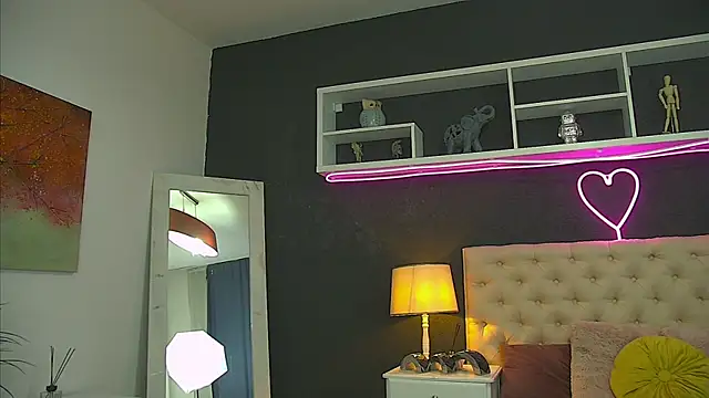 TaniaKaverina webcam