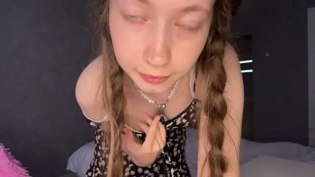 Emily_Mur_ webcam