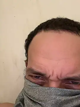 Dmon3yy webcam