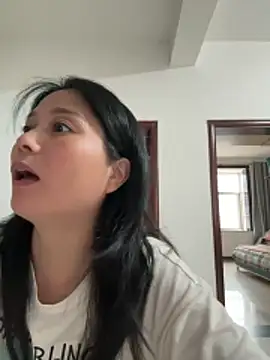 buusoom (F milf) - 看屁眼