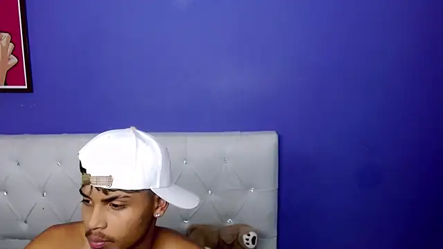 Angel_foxc13 webcam