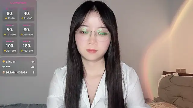 77-Vicky webcam