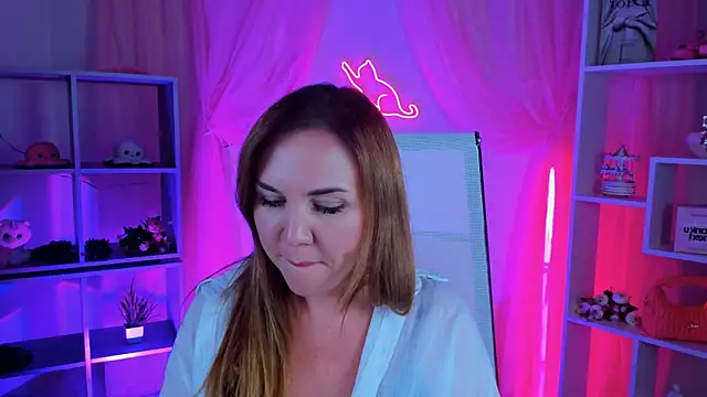 AylaTallow webcam
