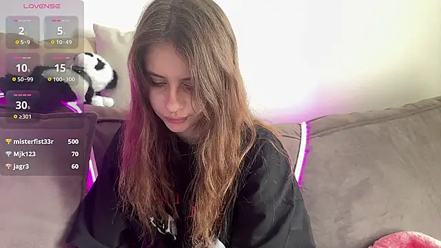 evvaavve live cam on StripChat