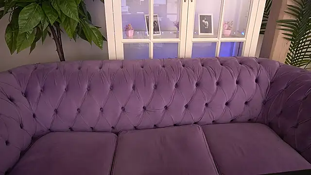 IceDanielles webcam
