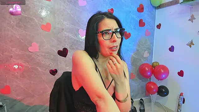 adellelennoxx webcam