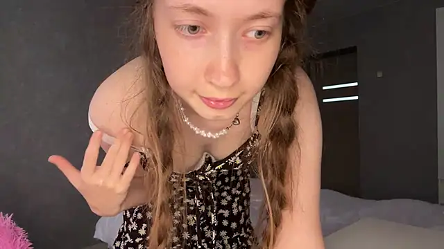 Emily_Mur_ webcam
