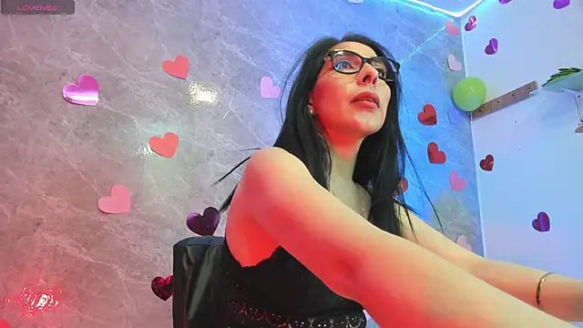 adellelennoxx live cam on StripChat