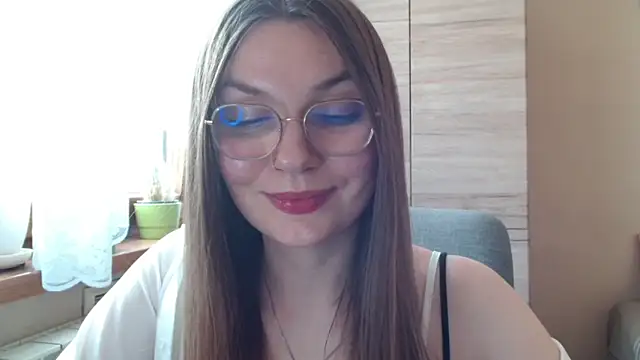 LooveELLYx live cam on StripChat