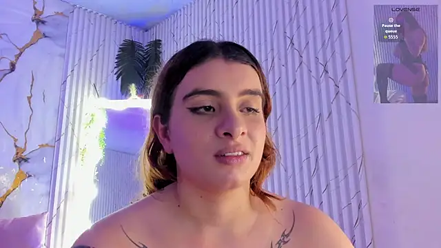Naomy_tay1 webcam
